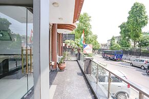 FabExpress Lloyd House