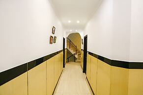 FabExpress Lloyd House