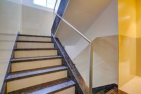 Fabhotel Starwood Residency