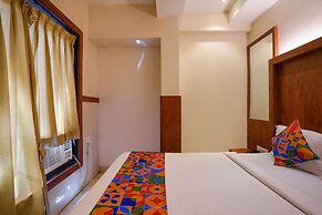 Fabexpress Super 7 Inn