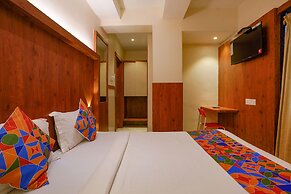 Fabexpress Super 7 Inn