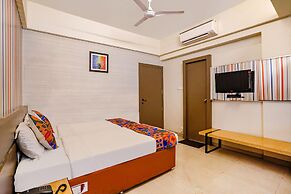 Fabhotel Gargi Deluxe