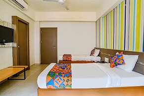 Fabhotel Gargi Deluxe