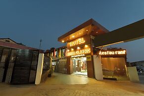 Fabhotel F9 Mall Road