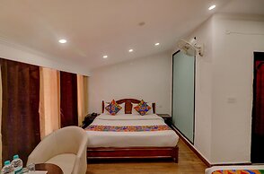 Fabhotel F9 Mall Road