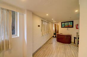 Fabhotel F9 Mall Road