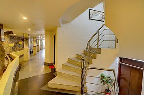 Fabhotel F9 Mall Road