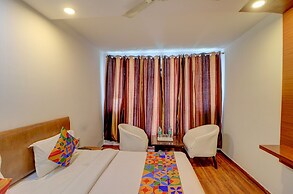 Fabhotel F9 Mall Road