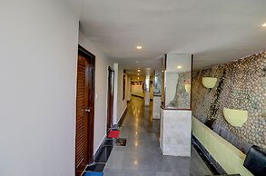 Fabhotel F9 Mall Road