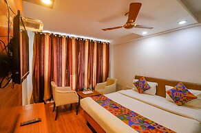 Fabhotel F9 Mall Road