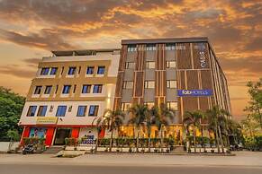 Fabhotel Prime Oasis Blue