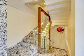 Fabhotel Prime Oasis Blue