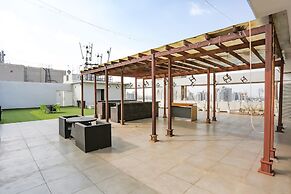 Fabhotel Sapphire 83