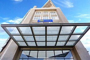 Fabhotel Sapphire 83