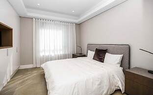 Remarkable 2-bed Apartment in Johannesburg