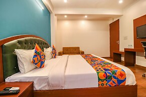 Fabhotel Lime Tree
