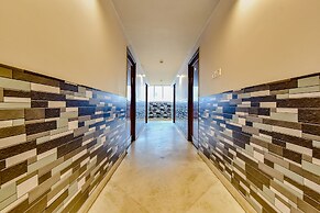 Fabexpress Shekhawati Palace