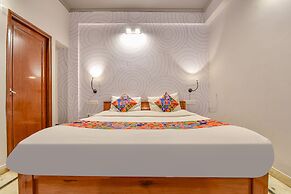 Fabexpress Shekhawati Palace