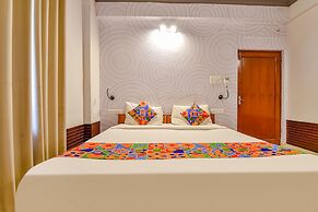 Fabexpress Shekhawati Palace