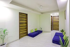 Fabhotel White House Bnb