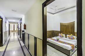 Fabhotel Jindal Palace