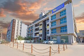 Fabhotel Crystal