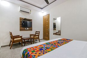 Fabhotel Hc South Crown