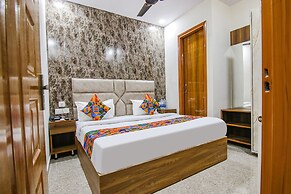 Fabhotel Hc South Crown