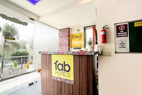 Fabhotel Emoji Stays