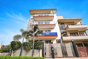 Fabhotel Emoji Stays