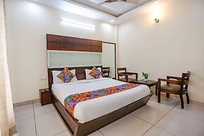 FabHotel Winterline Inn