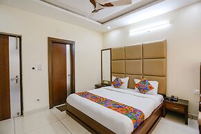 FabHotel Winterline Inn