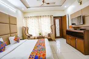 FabHotel Winterline Inn