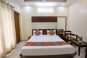 FabHotel Winterline Inn