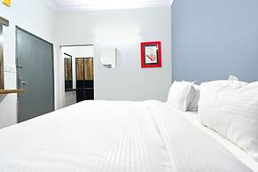 Fabhotel Classic Holiday