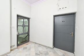 Fabhotel Classic Holiday