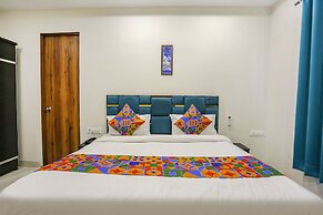 Fabhotel Shiv Rachna