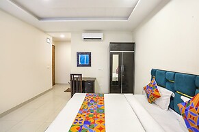 Fabhotel Shiv Rachna