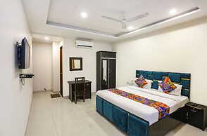 Fabhotel Shiv Rachna