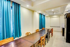 Fabhotel Shiv Rachna