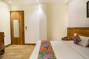 Fabhotel Royal Touch