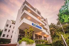 Fabhotel Bmk Grand