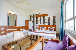 FabHotel Emirates Suites