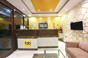 FabHotel Under Bridge