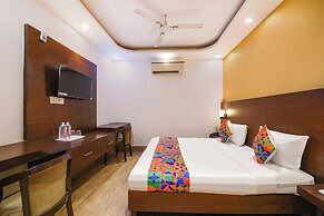 FabHotel Under Bridge