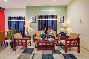 Via Town Space Apartment