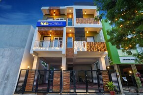 Via Town Space Apartment