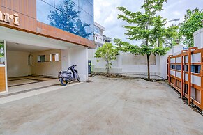 Fabhotel Paradise Inn