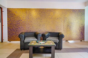 Fabhotel Paradise Inn