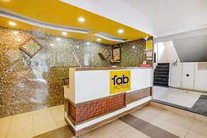 Fabhotel Paradise Inn